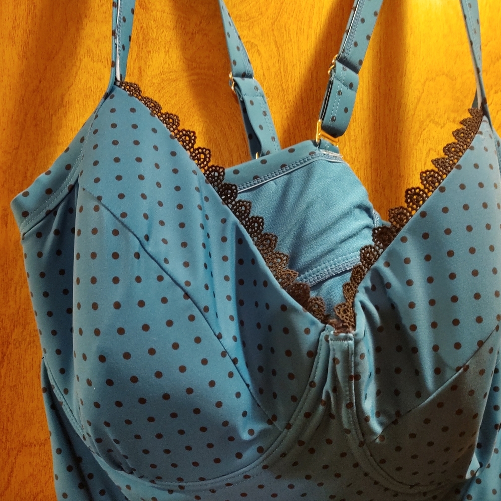 Women's swim top
